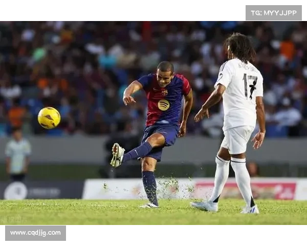 巴萨对奥萨苏纳补赛吸引42319名观众到场见证精彩较量 巴萨对奥萨苏纳补赛吸引42319名观众到场见证精彩较量